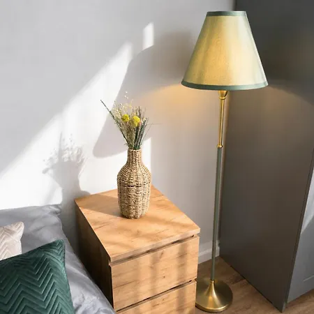 Moderne Und Komfortable 3-zimmer-wohnung In Einem Historischen Gebaeude Naehe Bahnhof Oberbarmen, アパート